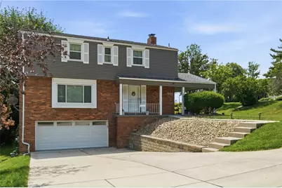 800 Hillaire Drive, Pittsburgh, PA 15243 - Photo 2
