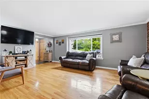 800 Hillaire Dr, Pittsburgh, PA 15243 - Photo 4