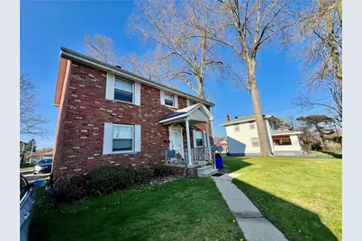 419 E Fairmont Ave, New Castle, PA 16105 - Photo 1