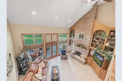 982 Lexington Dr, Hermitage, PA 16148 - Photo 10