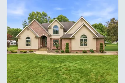 982 Lexington Dr, Hermitage, PA 16148 - Photo 1