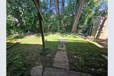 200 Juniper Dr, Moon/Crescent Twp, PA 15108 - Photo 12