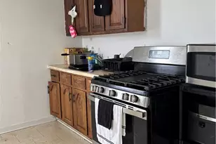 1010 Lincoln Ave, Homewood Brushton, PA 15206 - Photo 8