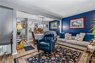 545 Winesap Ct, South Fayette, PA 15017 - Photo 4