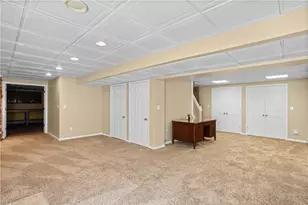 1305 Rosem Ct, Pittsburgh, PA 15143 - Photo 40