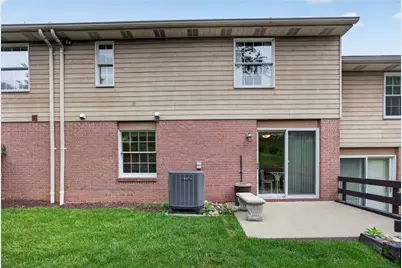 63 Hennig Dr, Pittsburgh, PA 15236 - Photo 32