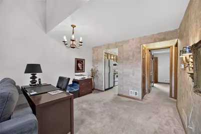 63 Hennig Dr, Pittsburgh, PA 15236 - Photo 8