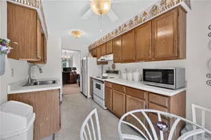 63 Hennig Dr, Pittsburgh, PA 15236 - Photo 12