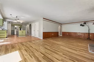 3004 Shawnee Ct, Hampton, PA 15044 - Photo 6