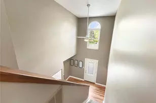 3004 Shawnee Ct, Hampton, PA 15044 - Photo 4