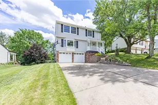 39 Forest Glen Dr, North Fayette, PA 15126 - Photo 2