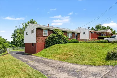 121 Vetter Dr, Pittsburgh, PA 15235 - Photo 2