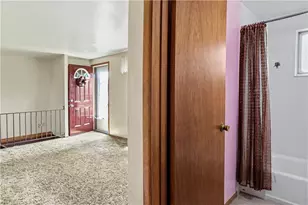 121 Vetter Dr, Pittsburgh, PA 15235 - Photo 14