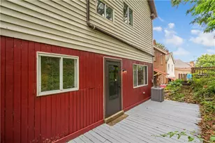 106 Carrick Ave, Pittsburgh, PA 15210 - Photo 24