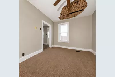 107 E 1st Ave, Tarentum, PA 15084 - Photo 6