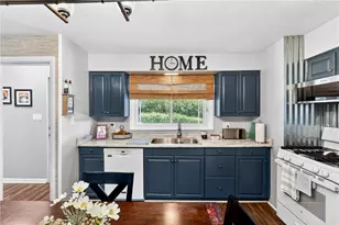 2617 S Hermitage Rd, Hermitage, PA 16148 - Photo 8