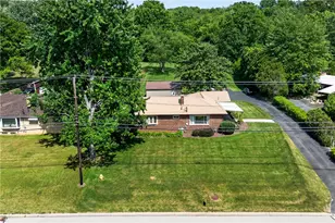 2617 S Hermitage Rd, Hermitage, PA 16148 - Photo 30