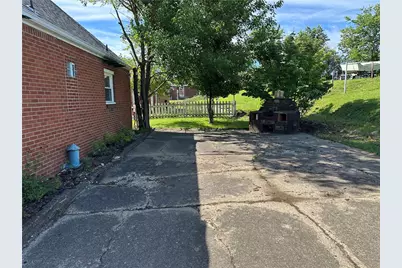 1311 Athalia Avenue, Monessen, PA 15062 - Photo 20