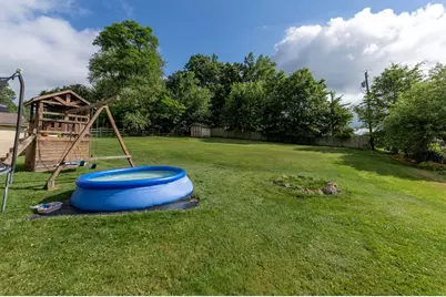 142 Emmet Dr, Chippewa Township, PA 15010 - Photo 8
