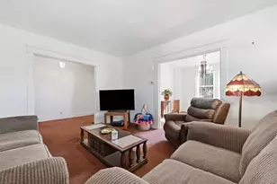 2017 Wayne St, Pittsburgh, PA 15218 - Photo 10