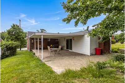 203 Burch Dr, Moon/Crescent Twp, PA 15108 - Photo 6