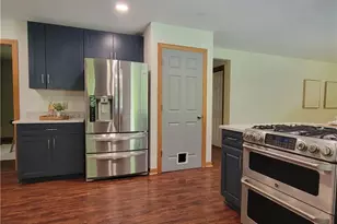 130 Lewis St, Bell Acres, PA 15003 - Photo 4