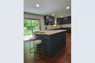 130 Lewis St, Bell Acres, PA 15003 - Photo 8