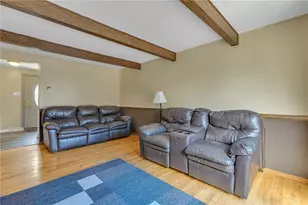 202 Windy Hill Dr, Moon/Crescent Twp, PA 15108 - Photo 12