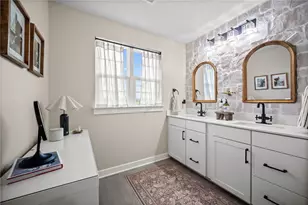 240 Regency Dr, North Strabane, PA 15330 - Photo 34