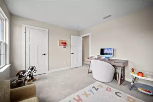 240 Regency Dr, North Strabane, PA 15330 - Photo 26