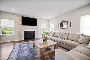 240 Regency Dr, North Strabane, PA 15330 - Photo 8
