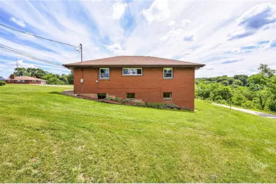 5444 Sunset View Dr, Forward Township, PA 15063 - Photo 44