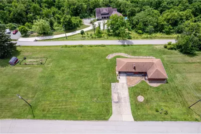 5444 Sunset View Dr, Forward Township, PA 15063 - Photo 4