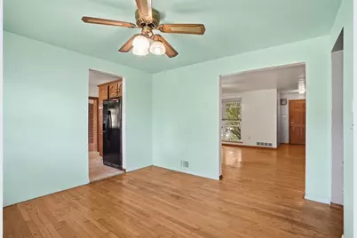 68 Armstrong Dr, Canton Township, PA 15301 - Photo 14
