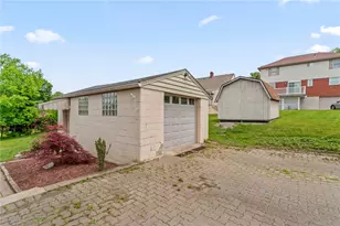 1927 Kansas Ave, White Oak, PA 15131 - Photo 6