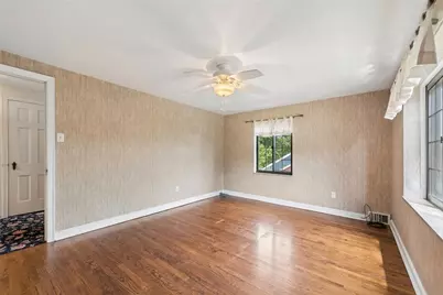 111 E Bruceton Rd, Pittsburgh, PA 15236 - Photo 20