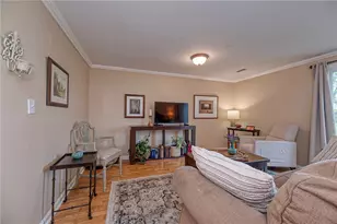321 Hart St, Chartiers, PA 15342 - Photo 10
