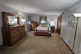135 Thornwood Dr, Twp of But SE, PA 16001 - Photo 16
