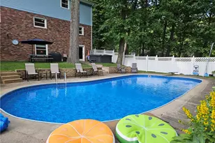 135 Thornwood Dr, Twp of But SE, PA 16001 - Photo 30