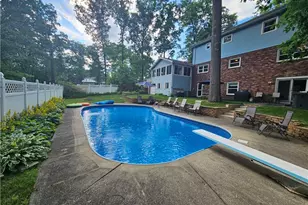 135 Thornwood Dr, Twp of But SE, PA 16001 - Photo 32