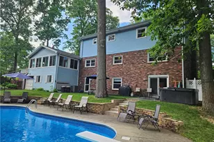 135 Thornwood Dr, Twp of But SE, PA 16001 - Photo 32
