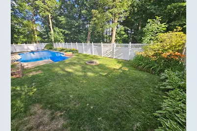 135 Thornwood Dr, Twp of But SE, PA 16001 - Photo 28