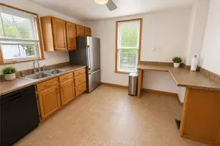 2067 Broadway Ave, Hempfield Township, PA 15601 - Photo 6