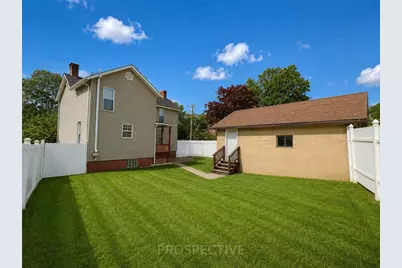2067 Broadway Ave, Hempfield Township, PA 15601 - Photo 46