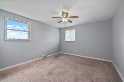 927 Edward Dr, Pittsburgh, PA 15227 - Photo 14