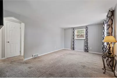 927 Edward Dr, Pittsburgh, PA 15227 - Photo 12