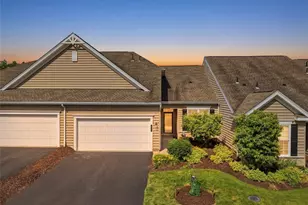 618 Old Glory Ln, Economy, PA 15042 - Photo 1