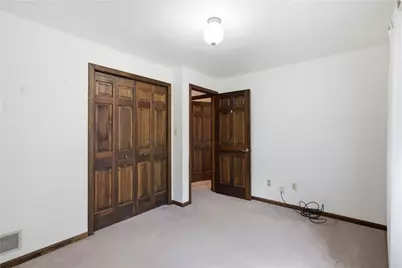 1721 Grove Crest Dr, Pittsburgh, PA 15239 - Photo 14