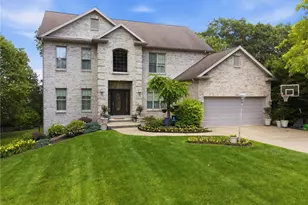903 Clayton St, Hempfield Township, PA 15601 - Photo 2