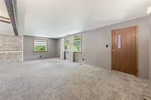 520 Pittsburgh St, Mars, PA 16046 - Photo 2